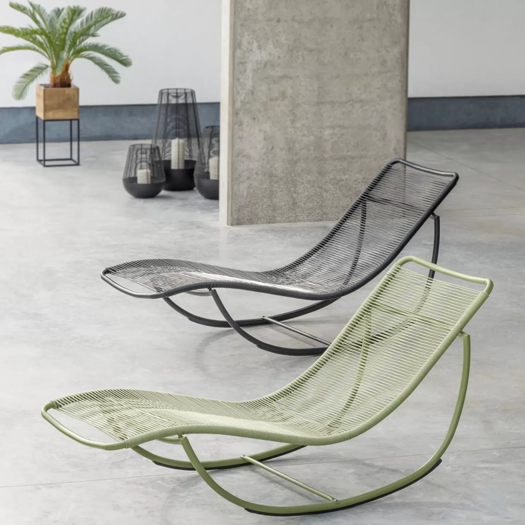 CASA Acapulco Mecedora Negro