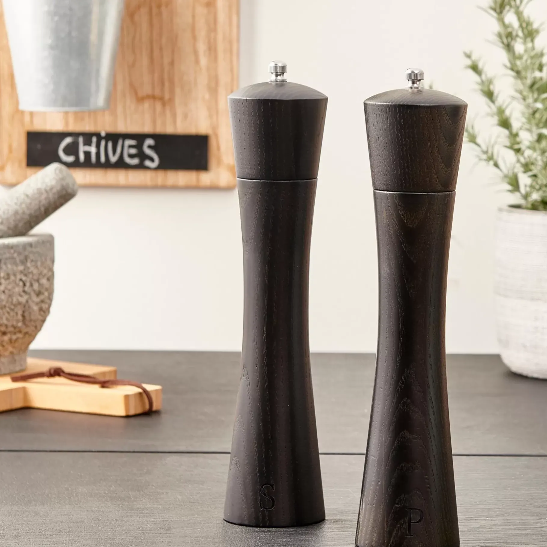 CASA Ash Salero Negro