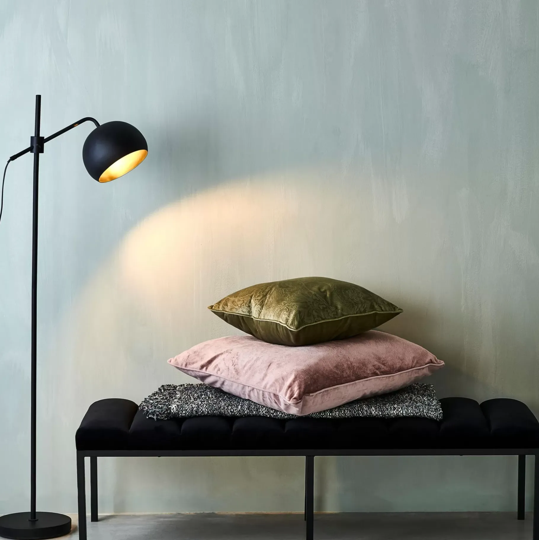 CASA Bowl Lampara De Pie Negro