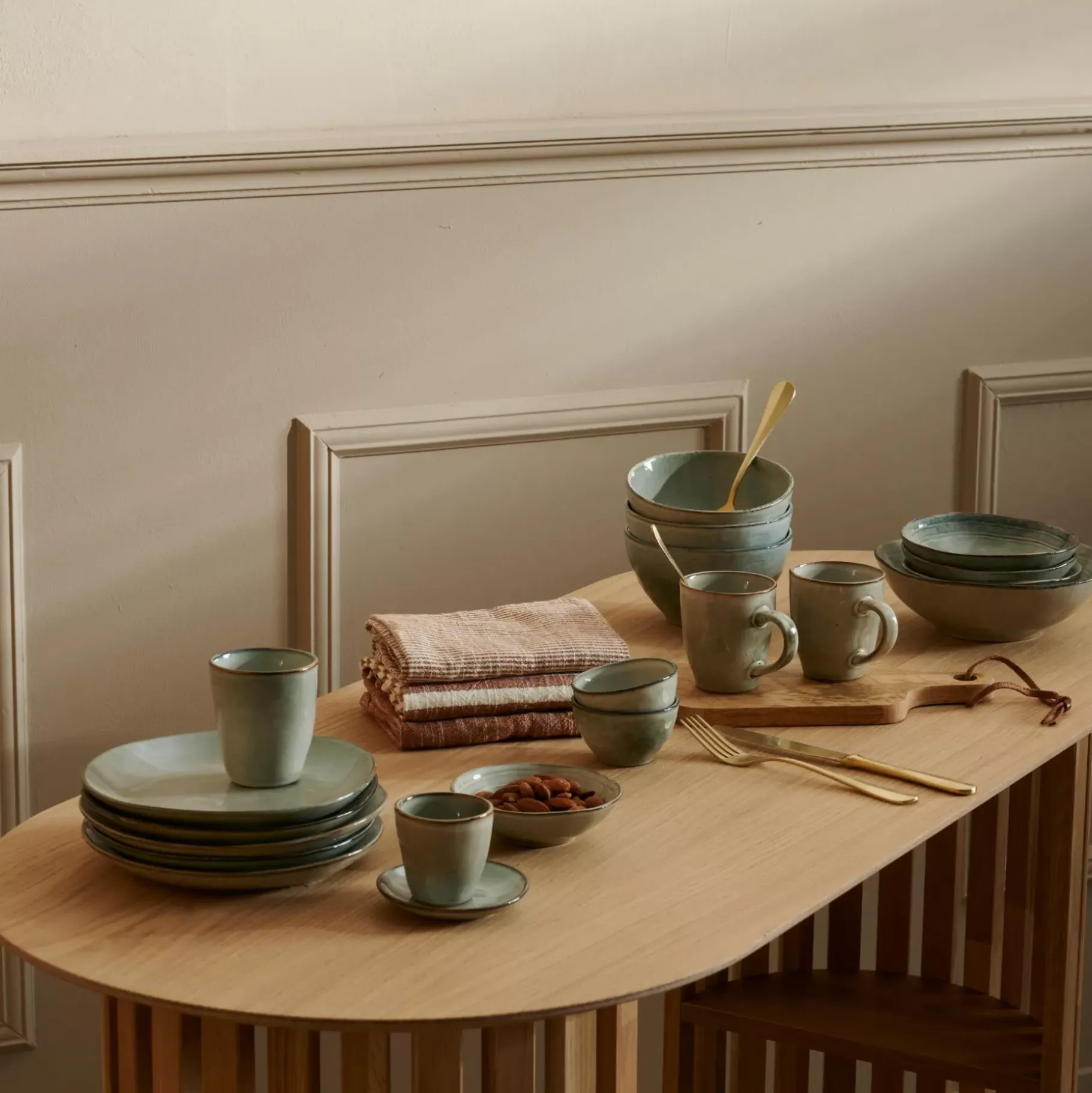 CASA Earth Lagoon Taza Verde Claro