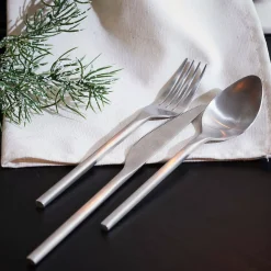 CASA Etna Satin Cubierto De 16 Piezas Plateado