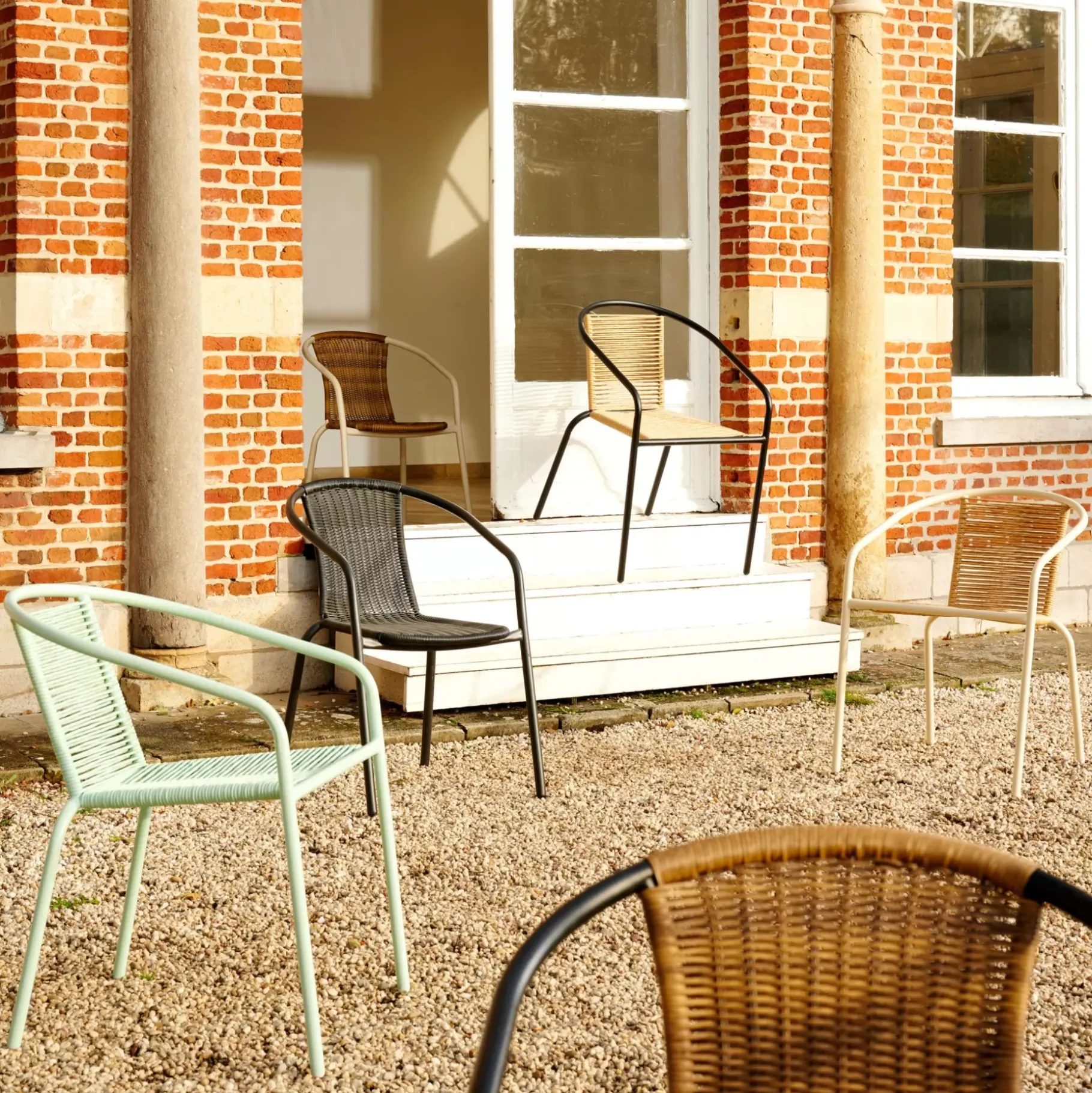 CASA Gerona Silla Apilable Negro