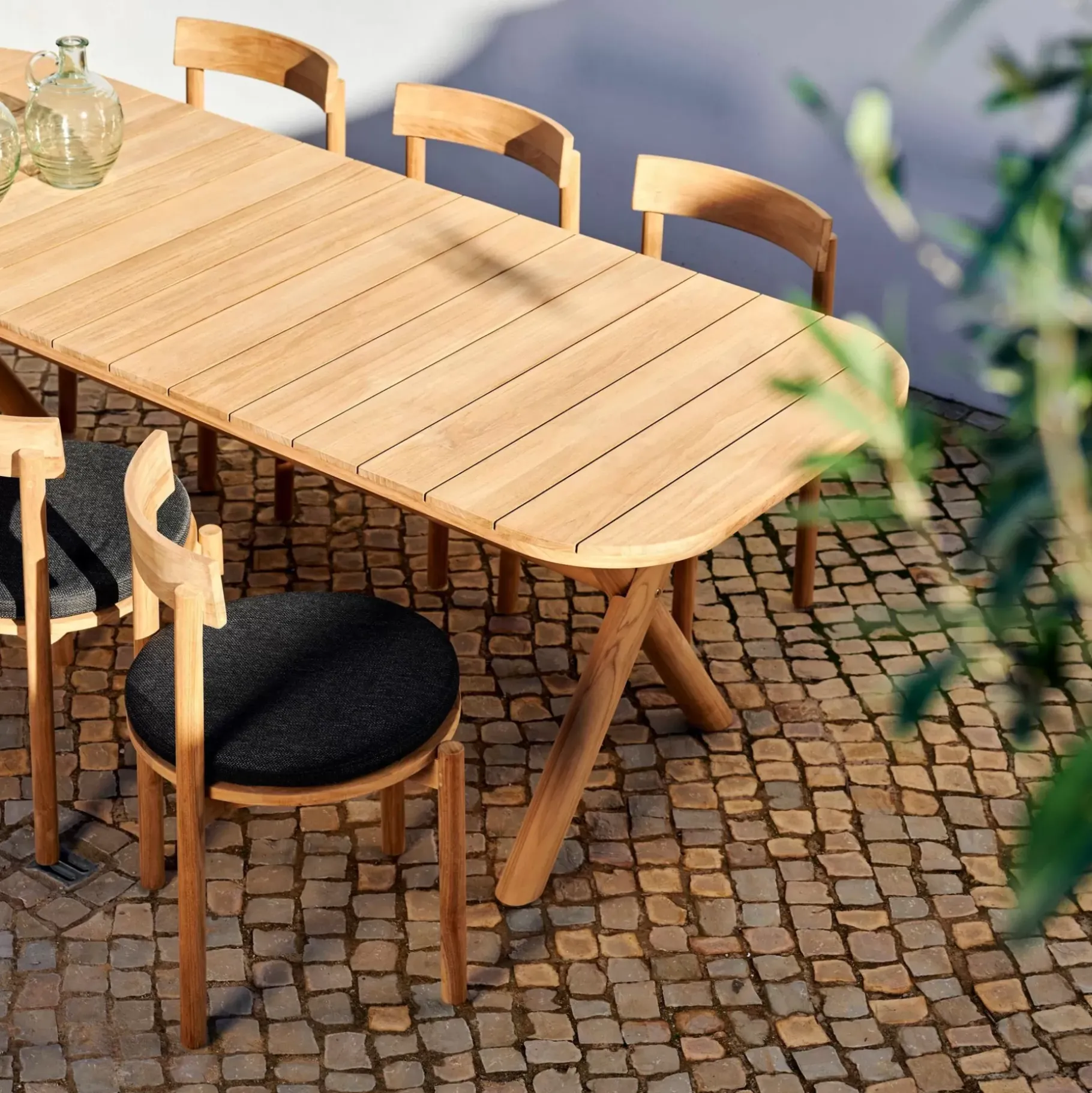 CASA Jules Conjunto De Jardín Con Cojines Negro