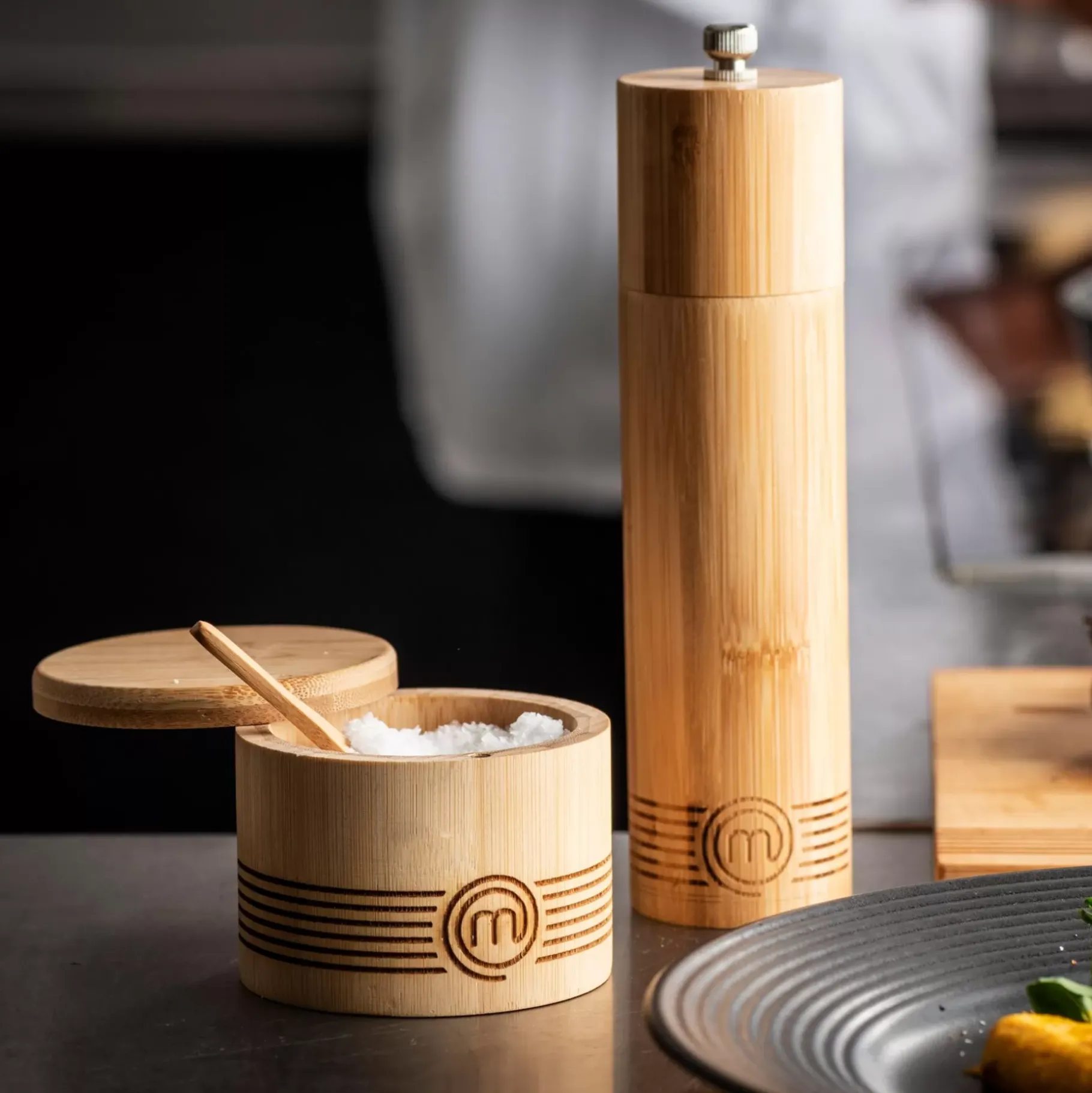 CASA Masterchef Bote Para Sal Con Cuchara Natural