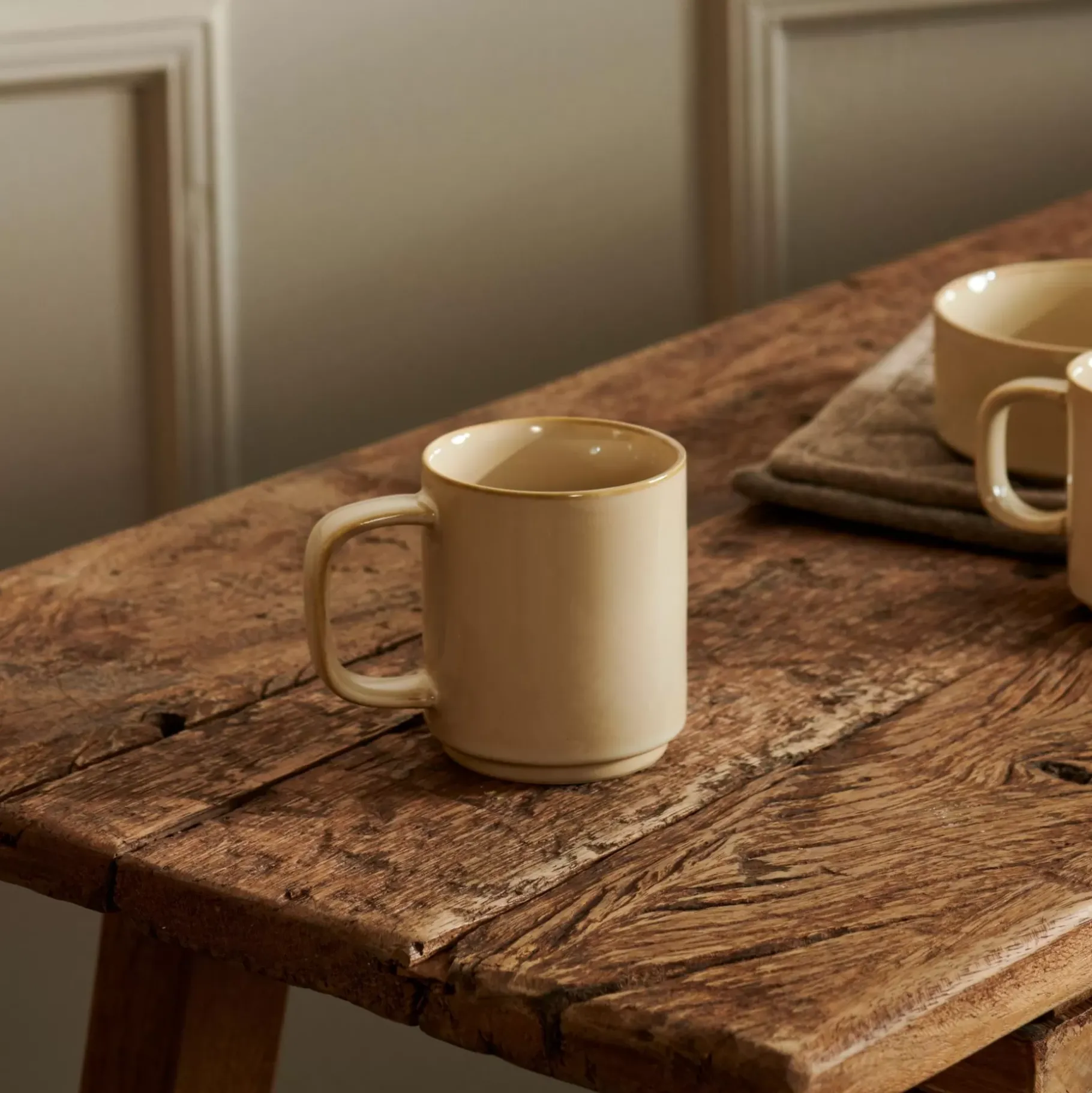 CASA Mineral Sand Taza Con Asa Beis