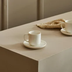 CASA Moon Taza Y Plato Blanco