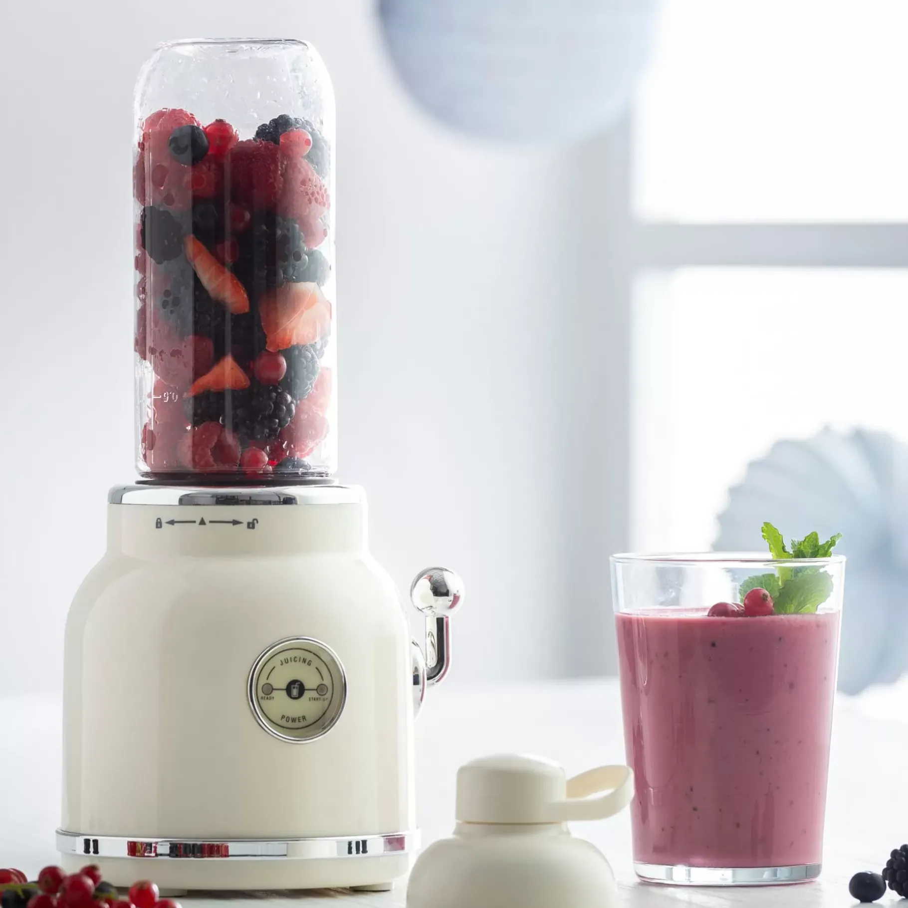 CASA Retro Fun Licuadora Crema