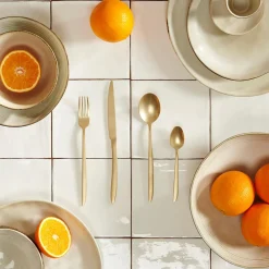 CASA Roxanne Cubierto De 16 Piezas Oro Claro