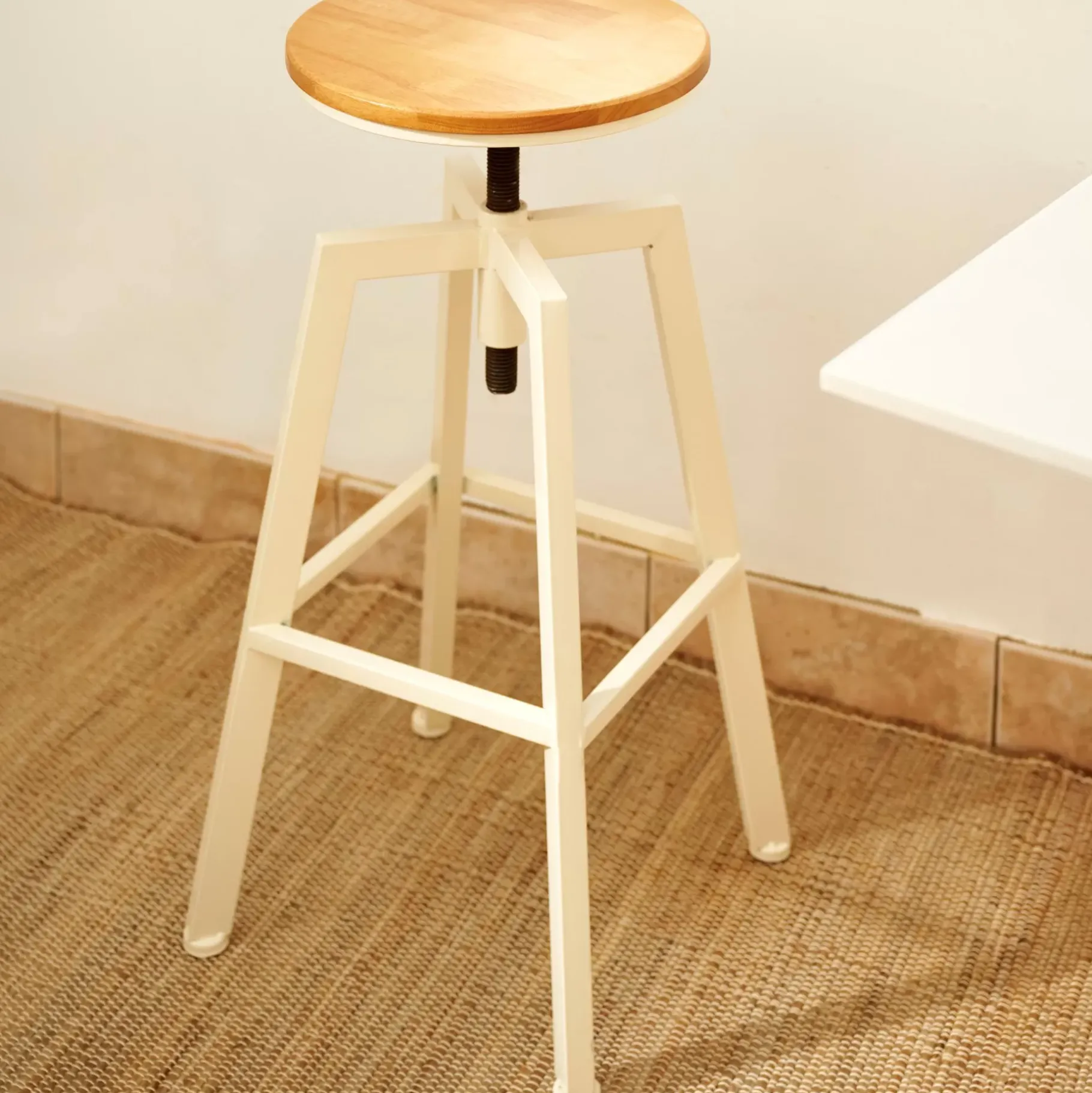 CASA Swinto Taburete Arena