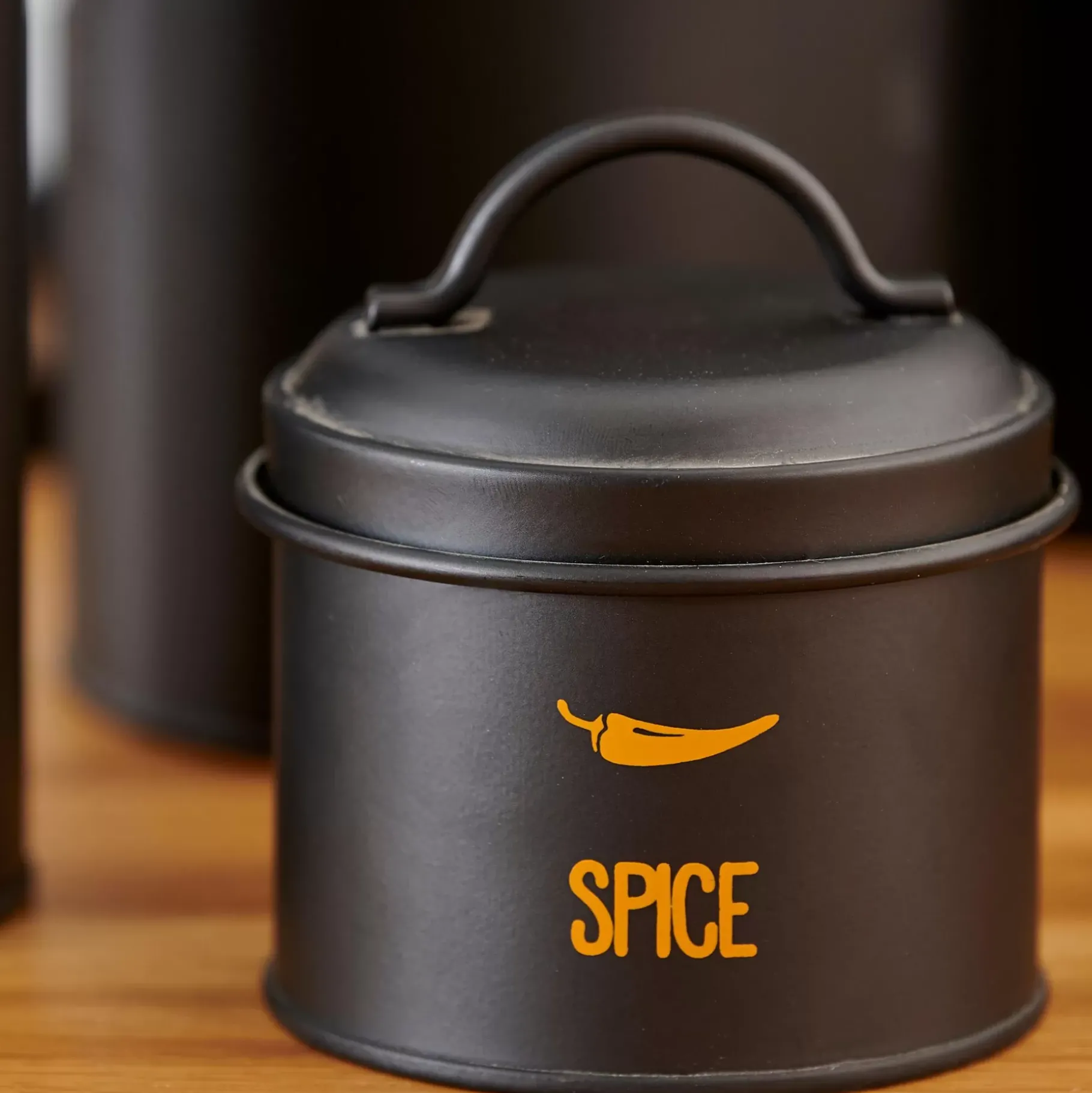 CASA Vira Fiambrera Para Hierbas Negro